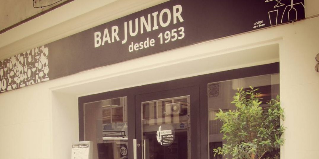 bar.junior_13092381_275974276073488_2077558026_n